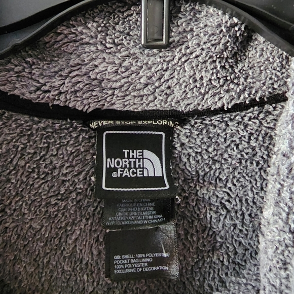 The North Face Silver Gray Fleece Full Zip Sweatshirt - Picture 4 of 6